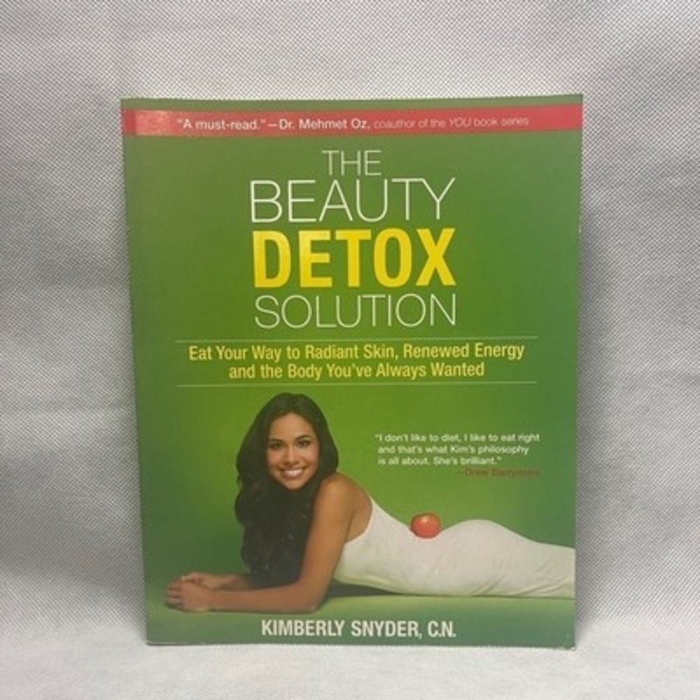 Kimberly Snyder Beauty Detox Solution Radiant Skin Renewed Energy 248 Pages VG
